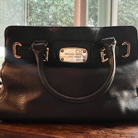 Michael Kors Side Bag - Picture 2 of 8